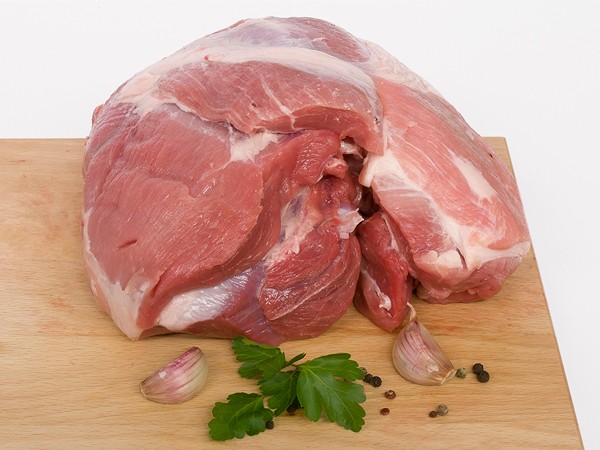 Svinjsko pleče brez kosti
